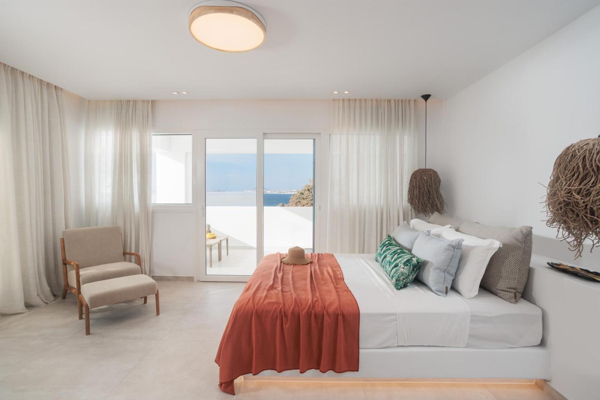 Seanfinity Beachfront Suites Микри-Вигла Экстерьер фото