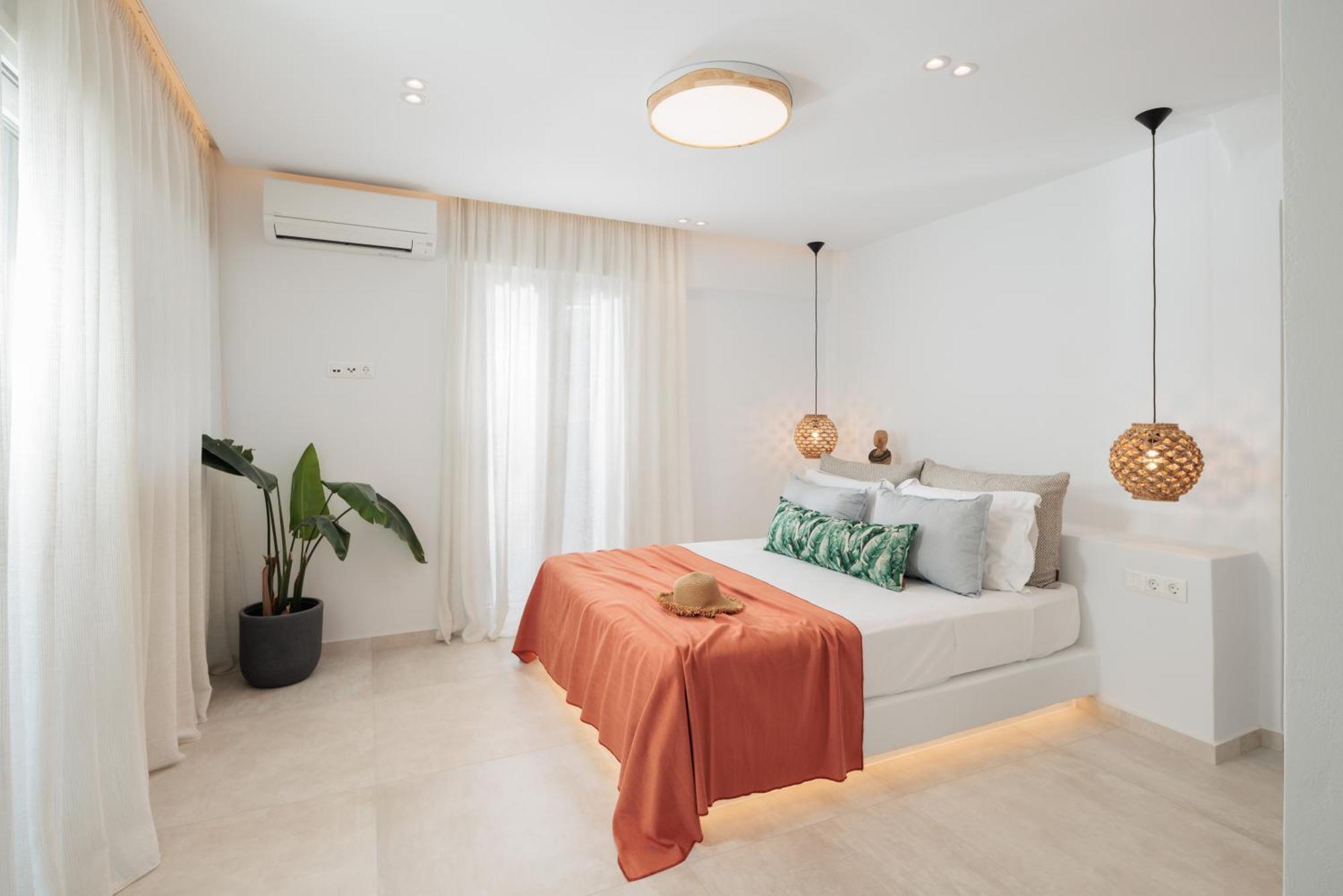 Seanfinity Beachfront Suites Микри-Вигла Экстерьер фото